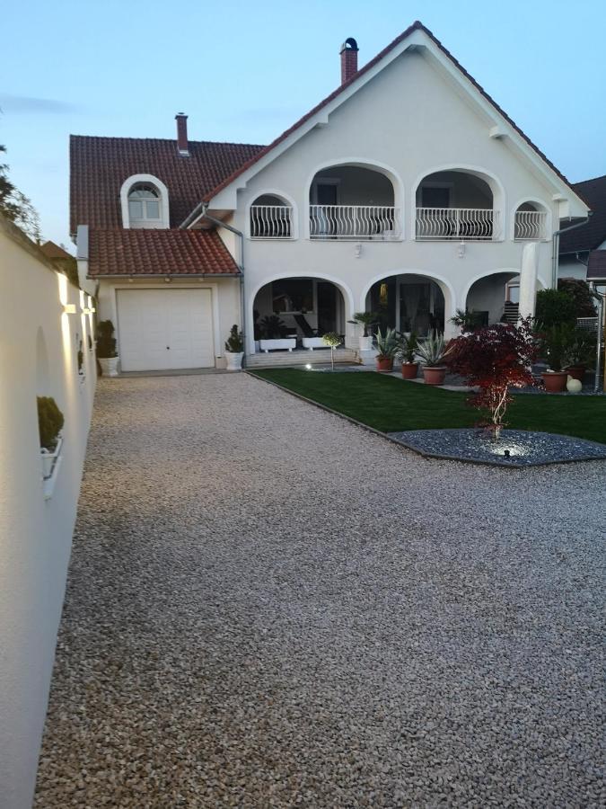 Csabai Vendeghaz Hotel Bük Buitenkant foto