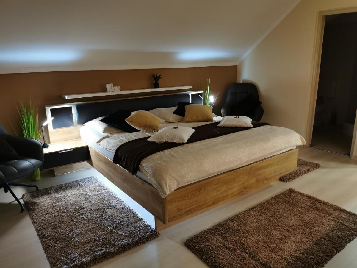 Csabai Vendeghaz Hotel Bük Buitenkant foto